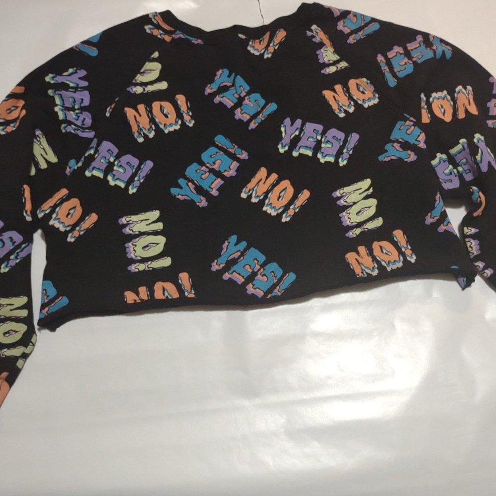 Crop top long sleeve Yes! No! Forever 21 top